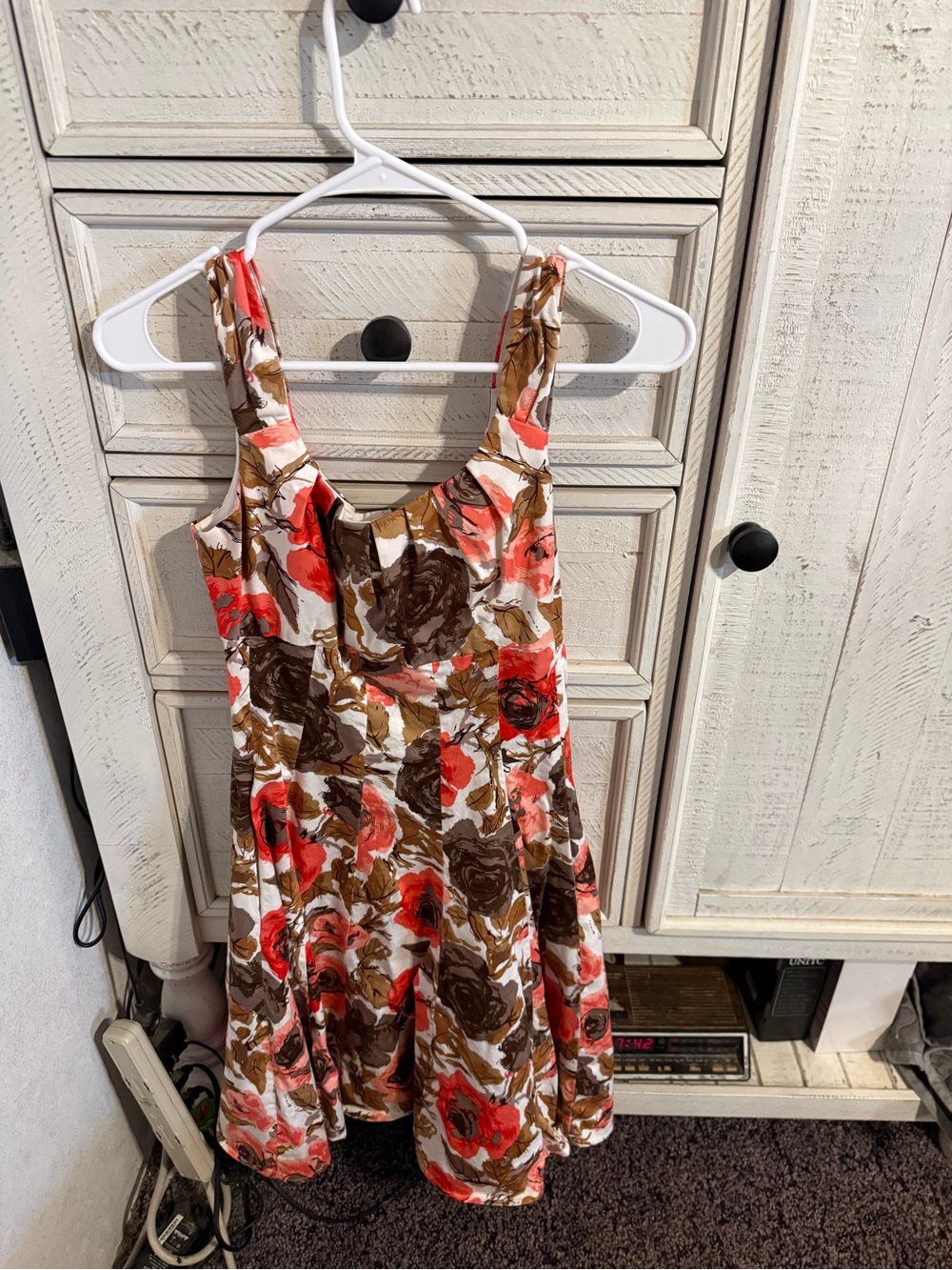 new directions Floral Midi Dress in Coral, Brown & White